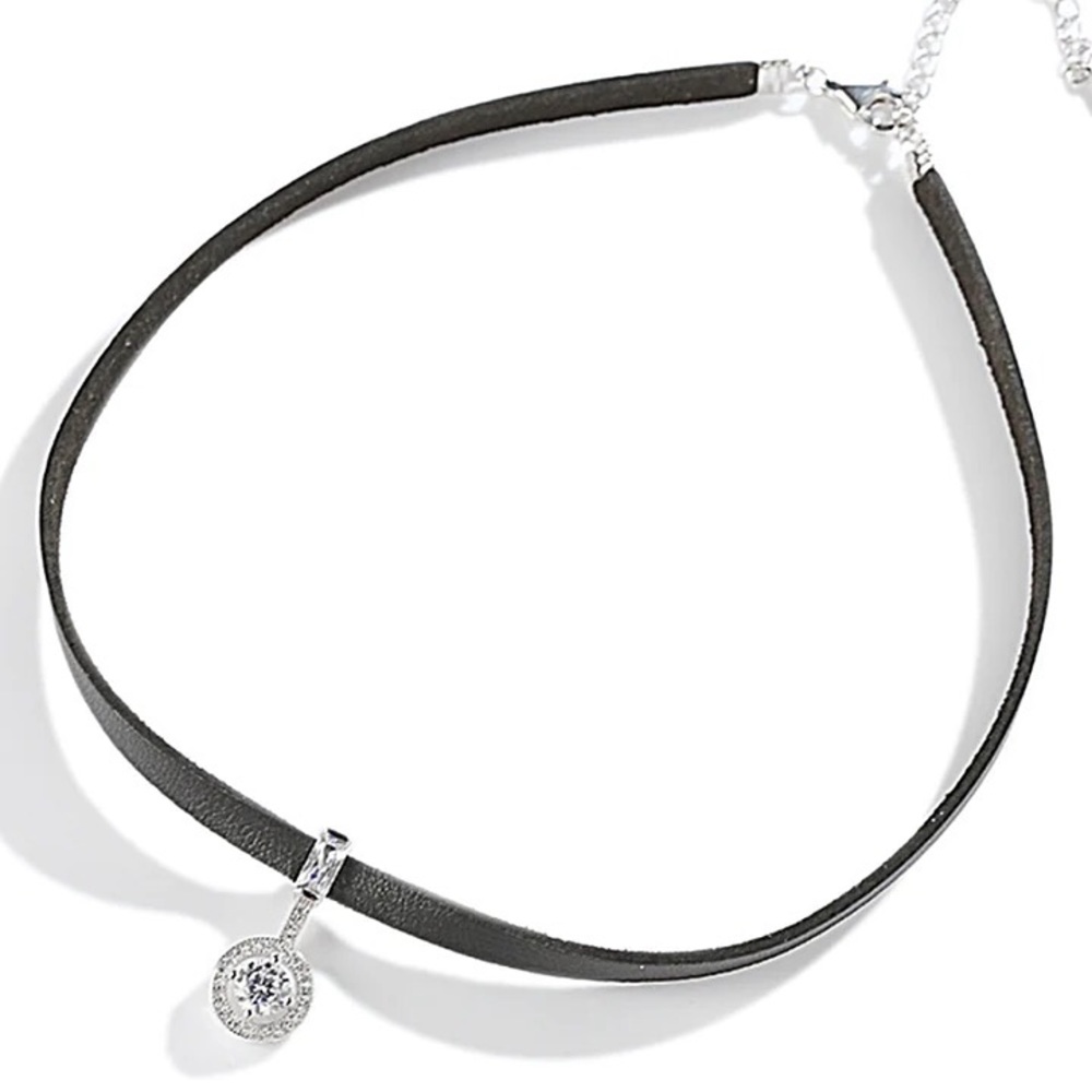 POPULAR SILVER CHOKER NECKLACE